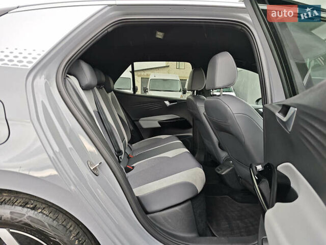 Фольксваген ID.3 2020 в Луцке на Automoto.ua Серый Фольксваген ID.3, объемом двигателя 0 л и пробегом 173 тыс. км за 16699 $, фото 62 на Automoto.ua