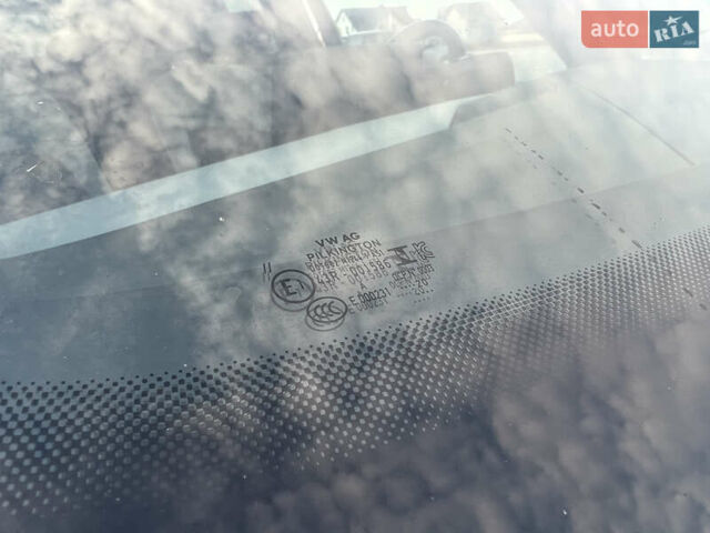 Серый Фольксваген ID.3, объемом двигателя 0 л и пробегом 117 тыс. км за 17300 $, фото 19 на Automoto.ua