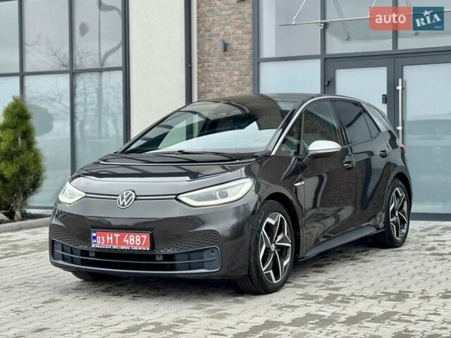 Серый Фольксваген ID.3, объемом двигателя 0 л и пробегом 100 тыс. км за 16999 $, фото 12 на Automoto.ua
