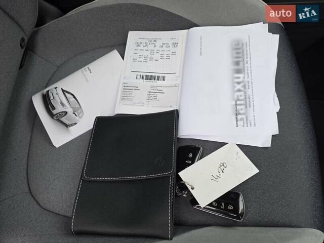 Сірий Фольксваген ID.3, об'ємом двигуна 0 л та пробігом 125 тис. км за 16499 $, фото 36 на Automoto.ua