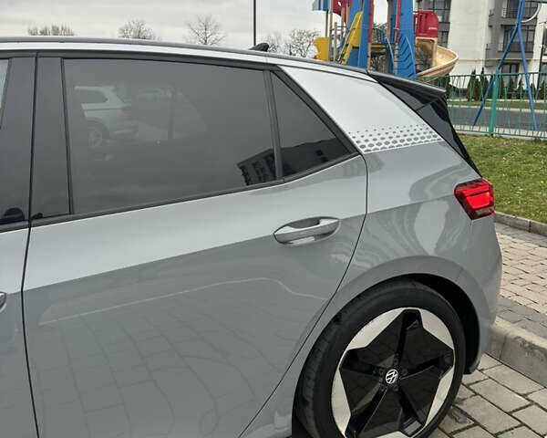 Серый Фольксваген ID.3, объемом двигателя 0 л и пробегом 160 тыс. км за 17200 $, фото 22 на Automoto.ua