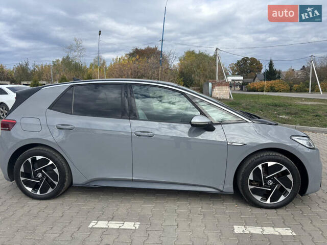 Фольксваген ID.3 2020 в Коломые на Automoto.ua Серый Фольксваген ID.3, объемом двигателя 0 л и пробегом 214 тыс. км за 14999 $, фото 5 на Automoto.ua