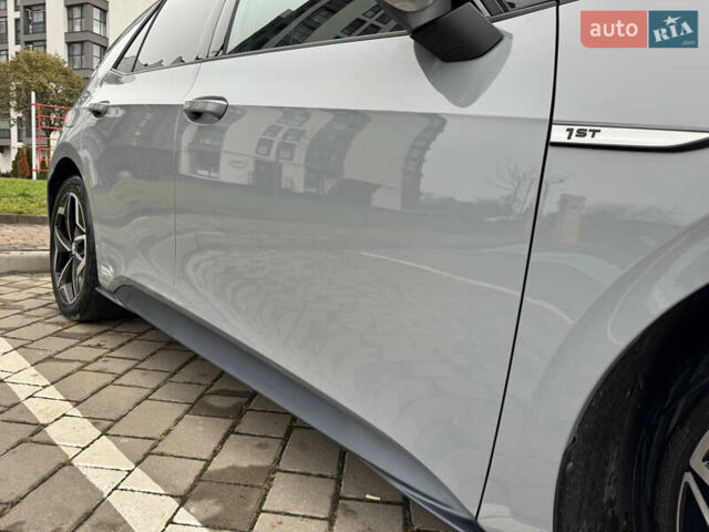 Серый Фольксваген ID.3, объемом двигателя 0 л и пробегом 107 тыс. км за 16999 $, фото 25 на Automoto.ua