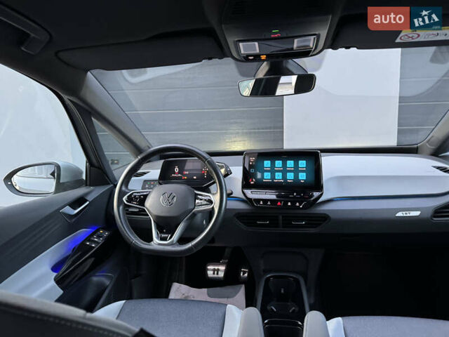 Серый Фольксваген ID.3, объемом двигателя 0 л и пробегом 91 тыс. км за 16999 $, фото 40 на Automoto.ua