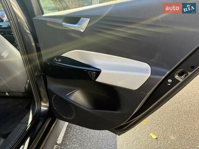 Сірий Фольксваген ID.3, об'ємом двигуна 0 л та пробігом 89 тис. км за 19800 $, фото 37 на Automoto.ua