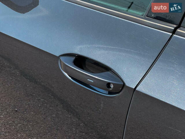 Серый Фольксваген ID.3, объемом двигателя 0 л и пробегом 58 тыс. км за 17800 $, фото 21 на Automoto.ua