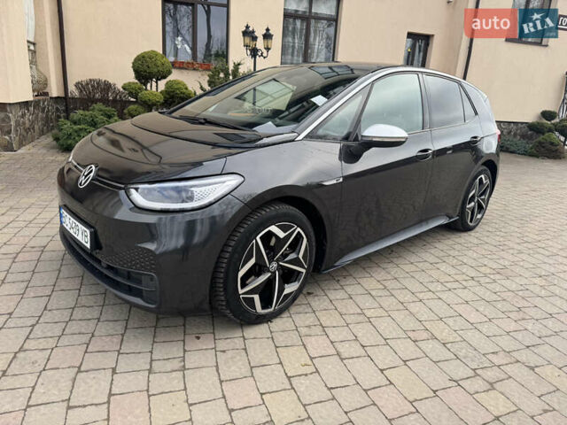 Серый Фольксваген ID.3, объемом двигателя 0 л и пробегом 97 тыс. км за 16900 $, фото 1 на Automoto.ua