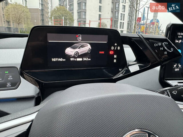 Серый Фольксваген ID.3, объемом двигателя 0 л и пробегом 107 тыс. км за 16999 $, фото 55 на Automoto.ua