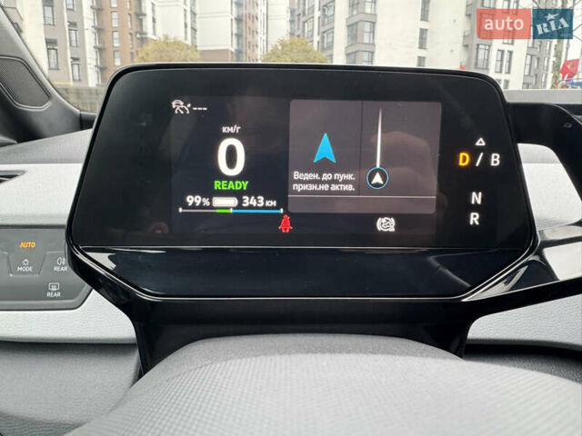 Серый Фольксваген ID.3, объемом двигателя 0 л и пробегом 107 тыс. км за 16999 $, фото 52 на Automoto.ua