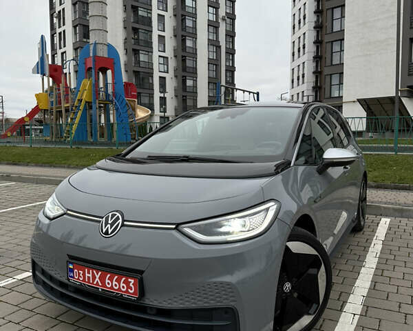 Серый Фольксваген ID.3, объемом двигателя 0 л и пробегом 160 тыс. км за 17200 $, фото 9 на Automoto.ua