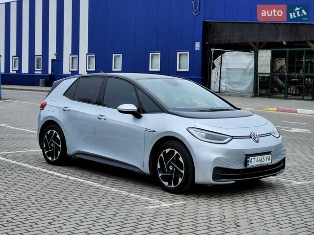 Серый Фольксваген ID.3, объемом двигателя 0 л и пробегом 164 тыс. км за 15800 $, фото 2 на Automoto.ua