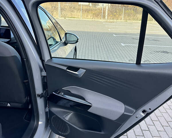 Сірий Фольксваген ID.3, об'ємом двигуна 0 л та пробігом 137 тис. км за 16200 $, фото 69 на Automoto.ua