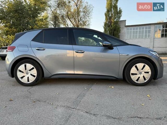 Сірий Фольксваген ID.3, об'ємом двигуна 0 л та пробігом 135 тис. км за 17900 $, фото 16 на Automoto.ua