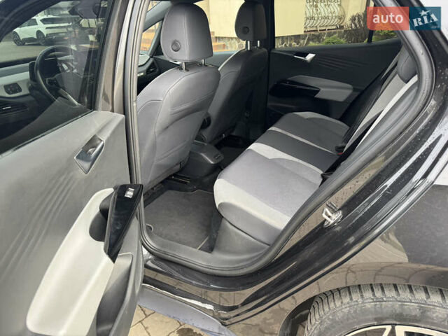 Серый Фольксваген ID.3, объемом двигателя 0 л и пробегом 97 тыс. км за 16900 $, фото 25 на Automoto.ua