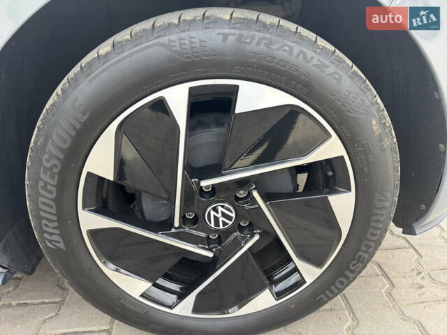 Фольксваген ID.3 2020 в Коломые на Automoto.ua Серый Фольксваген ID.3, объемом двигателя 0 л и пробегом 214 тыс. км за 14999 $, фото 44 на Automoto.ua