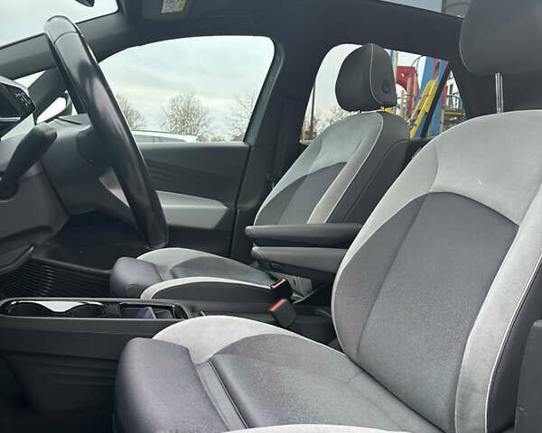 Серый Фольксваген ID.3, объемом двигателя 0 л и пробегом 160 тыс. км за 17200 $, фото 40 на Automoto.ua