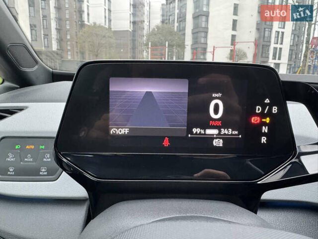 Серый Фольксваген ID.3, объемом двигателя 0 л и пробегом 107 тыс. км за 16999 $, фото 57 на Automoto.ua