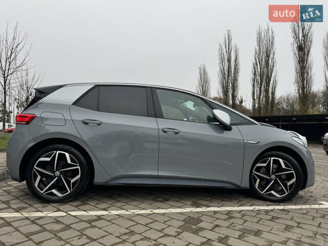 Серый Фольксваген ID.3, объемом двигателя 0 л и пробегом 107 тыс. км за 16999 $, фото 21 на Automoto.ua