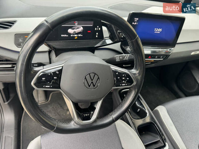 Серый Фольксваген ID.3, объемом двигателя 0 л и пробегом 97 тыс. км за 16900 $, фото 22 на Automoto.ua