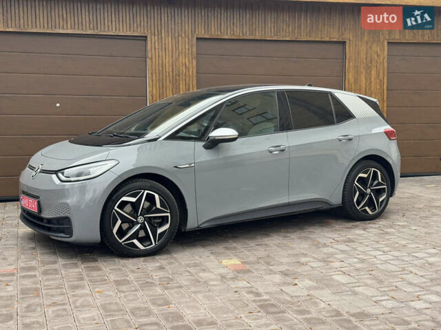 Серый Фольксваген ID.3, объемом двигателя 0 л и пробегом 129 тыс. км за 16400 $, фото 6 на Automoto.ua