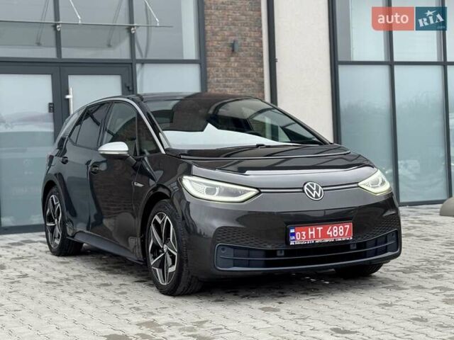 Серый Фольксваген ID.3, объемом двигателя 0 л и пробегом 100 тыс. км за 16999 $, фото 26 на Automoto.ua