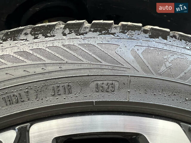 Серый Фольксваген ID.3, объемом двигателя 0 л и пробегом 117 тыс. км за 17300 $, фото 27 на Automoto.ua