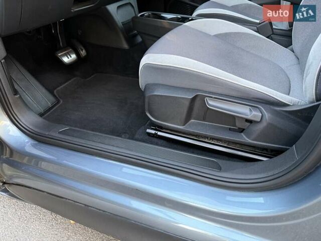 Сірий Фольксваген ID.3, об'ємом двигуна 0 л та пробігом 135 тис. км за 17900 $, фото 61 на Automoto.ua