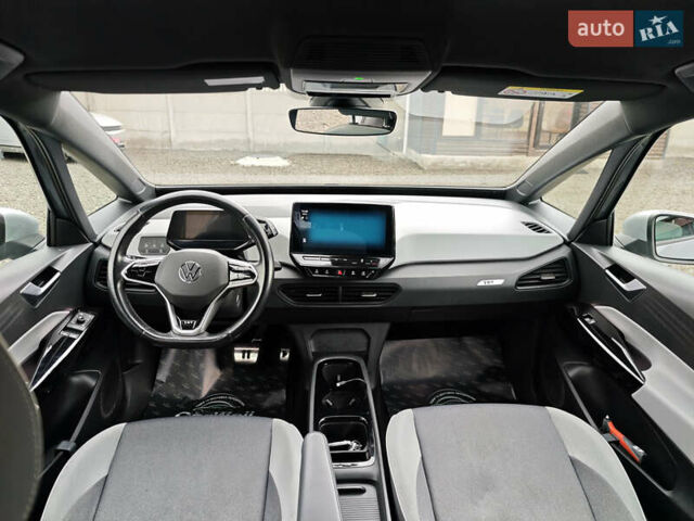 Фольксваген ID.3 2020 в Луцке на Automoto.ua Серый Фольксваген ID.3, объемом двигателя 0 л и пробегом 173 тыс. км за 16699 $, фото 22 на Automoto.ua