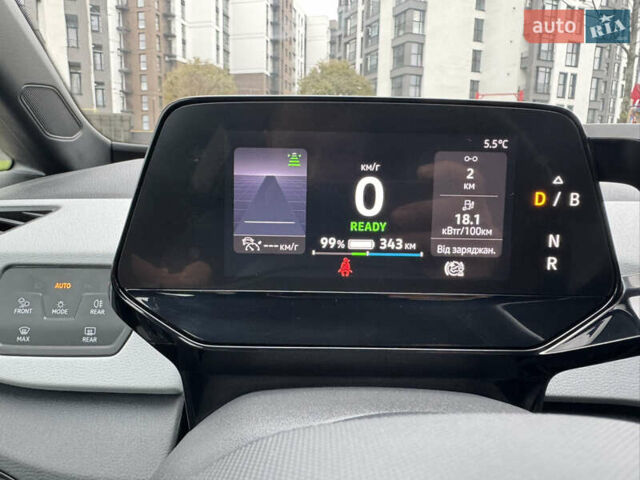 Серый Фольксваген ID.3, объемом двигателя 0 л и пробегом 107 тыс. км за 16999 $, фото 54 на Automoto.ua