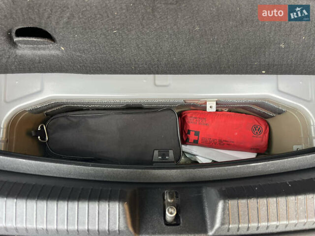 Фольксваген ID.3 2020 в Коломые на Automoto.ua Серый Фольксваген ID.3, объемом двигателя 0 л и пробегом 87 тыс. км за 16450 $, фото 28 на Automoto.ua