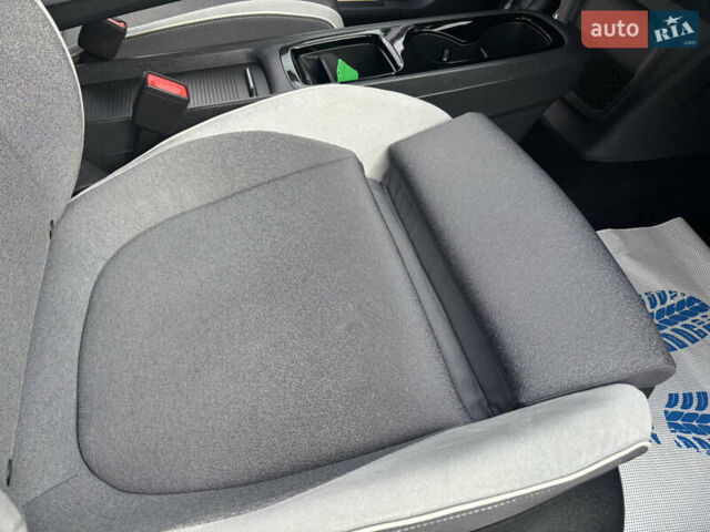 Фольксваген ID.3 2020 в Коломые на Automoto.ua Серый Фольксваген ID.3, объемом двигателя 0 л и пробегом 214 тыс. км за 14999 $, фото 27 на Automoto.ua