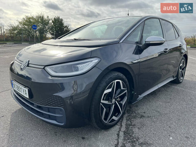 Серый Фольксваген ID.3, объемом двигателя 0 л и пробегом 98 тыс. км за 16300 $, фото 8 на Automoto.ua