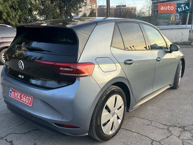 Серый Фольксваген ID.3, объемом двигателя 0 л и пробегом 143 тыс. км за 15200 $, фото 3 на Automoto.ua