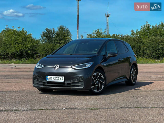 Серый Фольксваген ID.3, объемом двигателя 0 л и пробегом 58 тыс. км за 17800 $, фото 1 на Automoto.ua