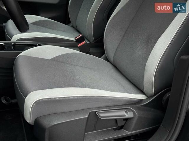 Серый Фольксваген ID.3, объемом двигателя 0 л и пробегом 100 тыс. км за 16999 $, фото 44 на Automoto.ua