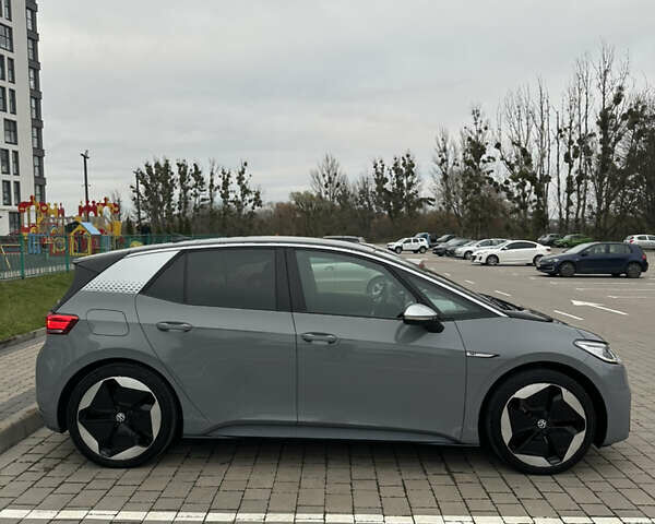 Серый Фольксваген ID.3, объемом двигателя 0 л и пробегом 160 тыс. км за 17200 $, фото 11 на Automoto.ua