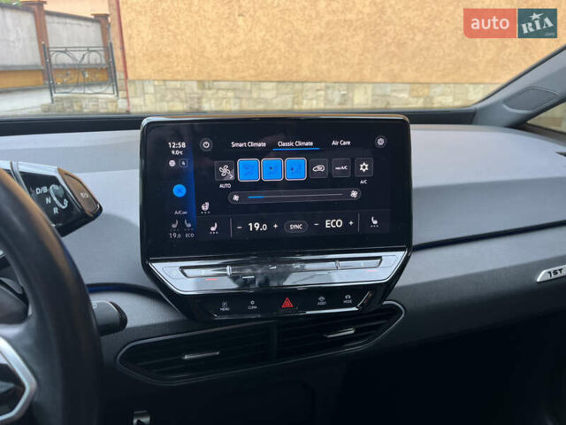 Фольксваген ID.3 2020 в Коломые на Automoto.ua Серый Фольксваген ID.3, объемом двигателя 0 л и пробегом 87 тыс. км за 16450 $, фото 41 на Automoto.ua