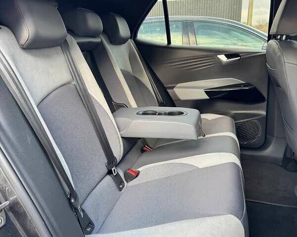 Серый Фольксваген ID.3, объемом двигателя 0 л и пробегом 109 тыс. км за 17799 $, фото 27 на Automoto.ua