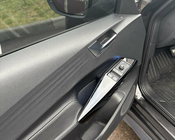 Сірий Фольксваген ID.3, об'ємом двигуна 0 л та пробігом 219 тис. км за 14950 $, фото 9 на Automoto.ua