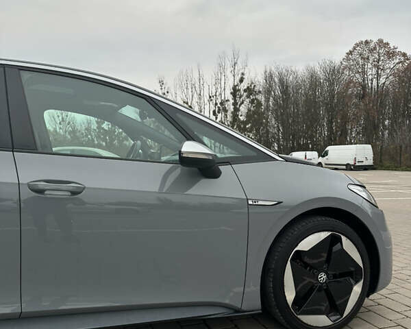 Серый Фольксваген ID.3, объемом двигателя 0 л и пробегом 160 тыс. км за 17200 $, фото 13 на Automoto.ua