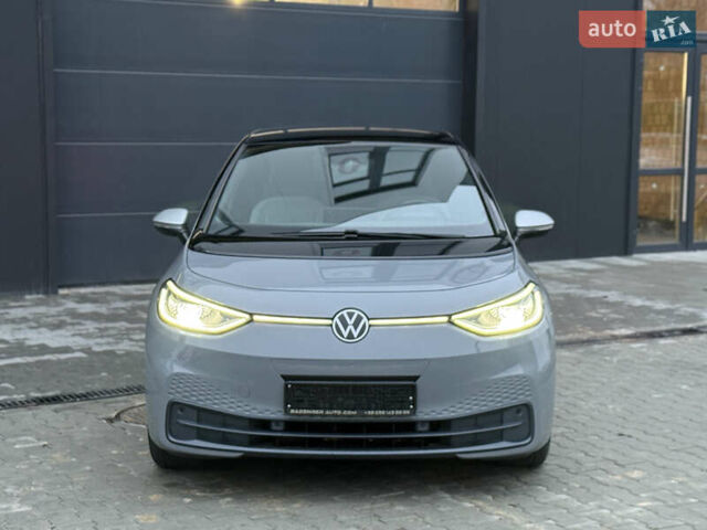 Серый Фольксваген ID.3, объемом двигателя 0 л и пробегом 109 тыс. км за 16900 $, фото 1 на Automoto.ua