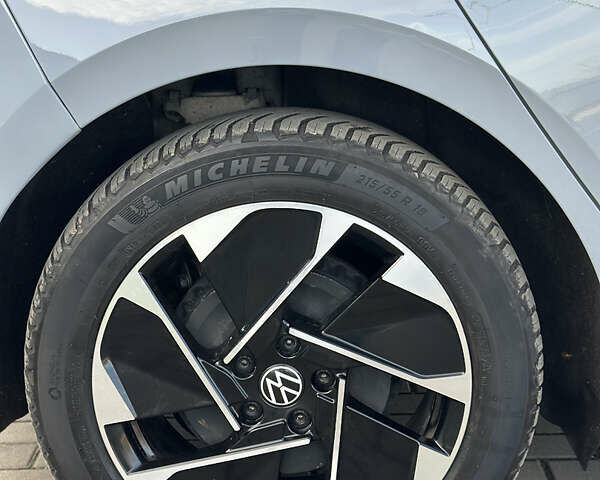 Сірий Фольксваген ID.3, об'ємом двигуна 0 л та пробігом 137 тис. км за 16200 $, фото 31 на Automoto.ua