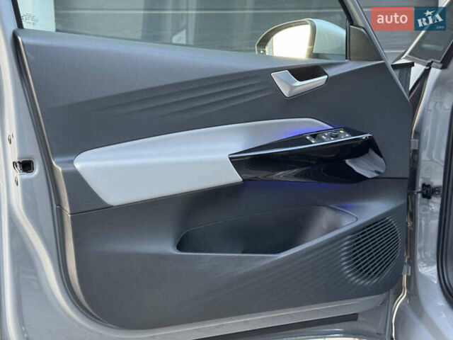 Серый Фольксваген ID.3, объемом двигателя 0 л и пробегом 91 тыс. км за 16999 $, фото 24 на Automoto.ua