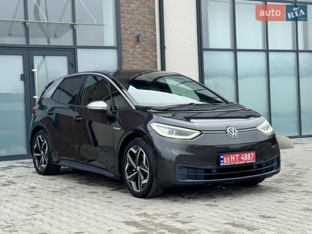 Серый Фольксваген ID.3, объемом двигателя 0 л и пробегом 100 тыс. км за 16999 $, фото 25 на Automoto.ua