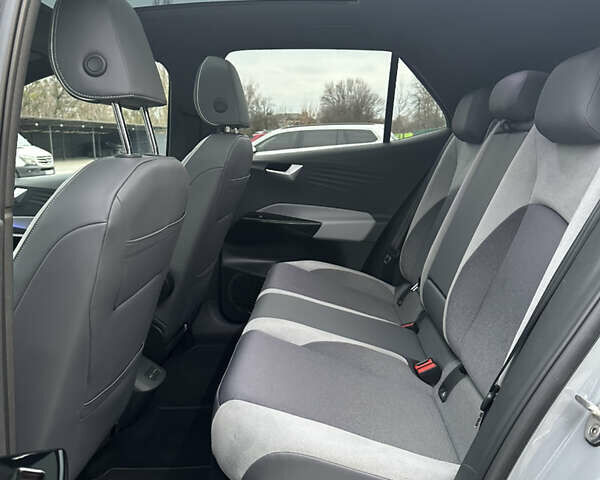 Серый Фольксваген ID.3, объемом двигателя 0 л и пробегом 160 тыс. км за 17200 $, фото 48 на Automoto.ua