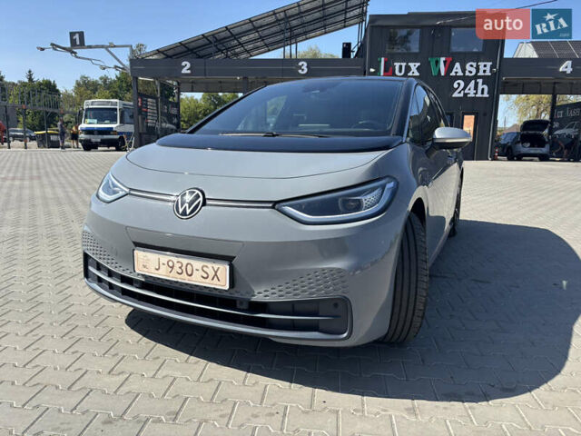Серый Фольксваген ID.3, объемом двигателя 0 л и пробегом 214 тыс. км за 14800 $, фото 2 на Automoto.ua
