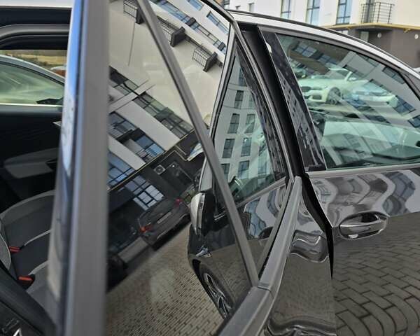 Серый Фольксваген ID.3, объемом двигателя 0 л и пробегом 109 тыс. км за 17799 $, фото 35 на Automoto.ua