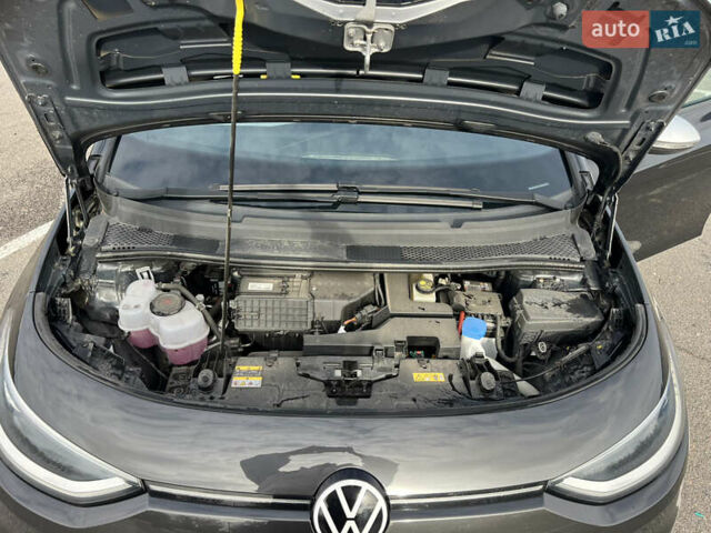 Серый Фольксваген ID.3, объемом двигателя 0 л и пробегом 98 тыс. км за 16300 $, фото 21 на Automoto.ua