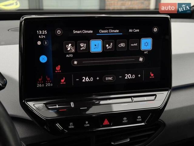 Серый Фольксваген ID.3, объемом двигателя 0 л и пробегом 100 тыс. км за 16999 $, фото 54 на Automoto.ua