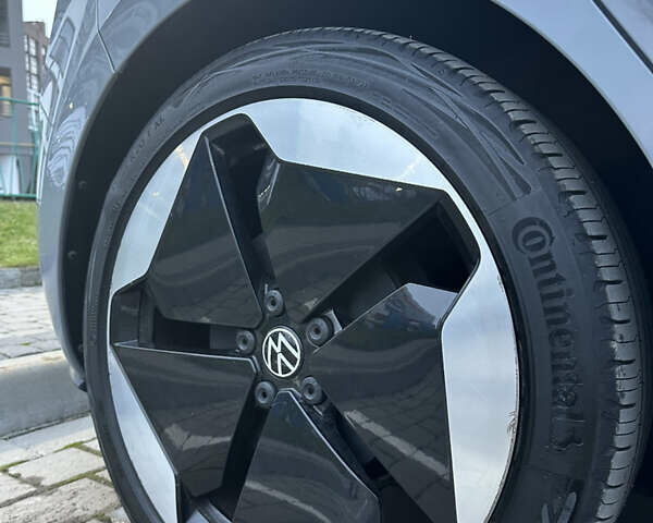 Серый Фольксваген ID.3, объемом двигателя 0 л и пробегом 160 тыс. км за 17200 $, фото 100 на Automoto.ua